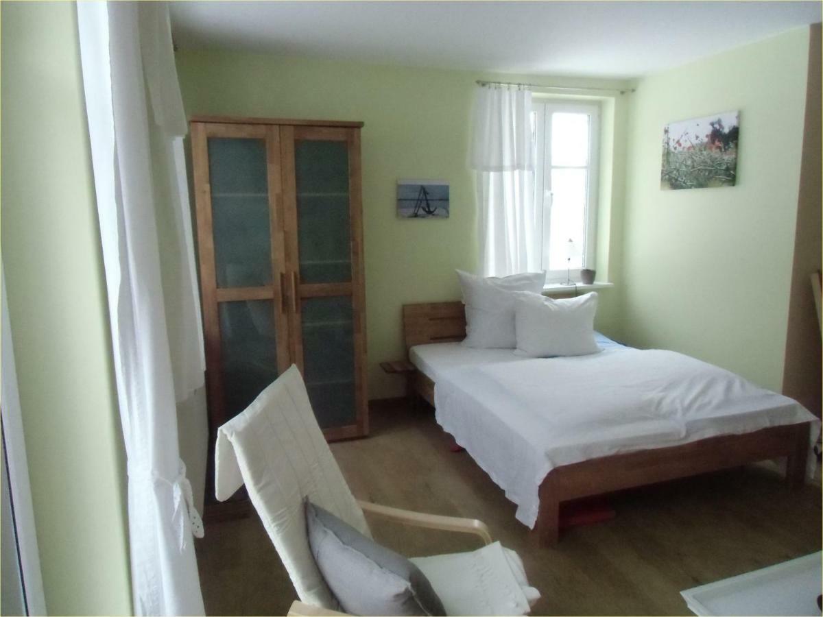 Fewo 1 Waren Mueritz - Haus Buchen Am Tiefwarensee - 1 Zi Extérieur photo